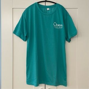 Unisex Turquoise Crew Neck T-shirt from Atlantic City Ocean Casino Resort Size M